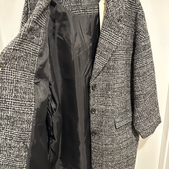 Oversized Levi’s coat NWT - Picture 4 of 5